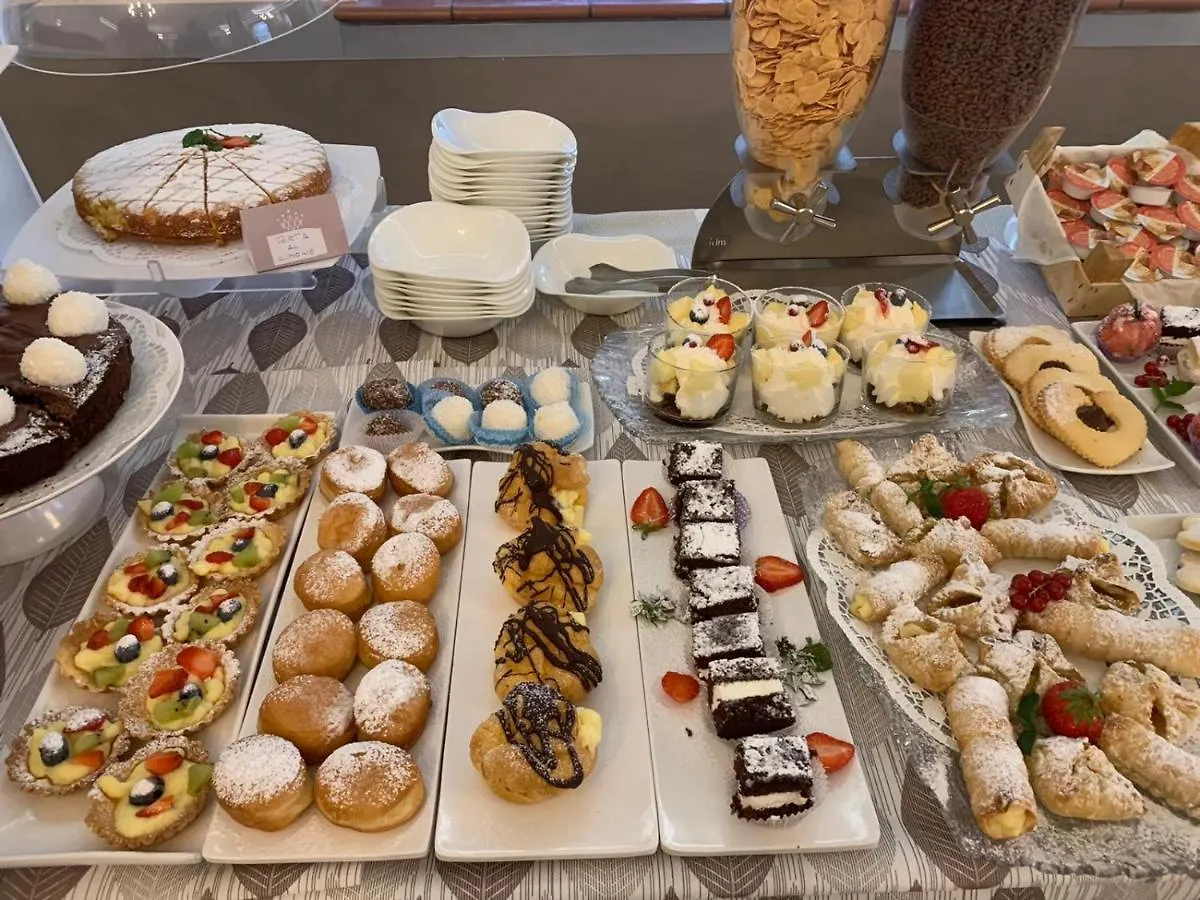 Hotel Villa Paola Rimini Włochy