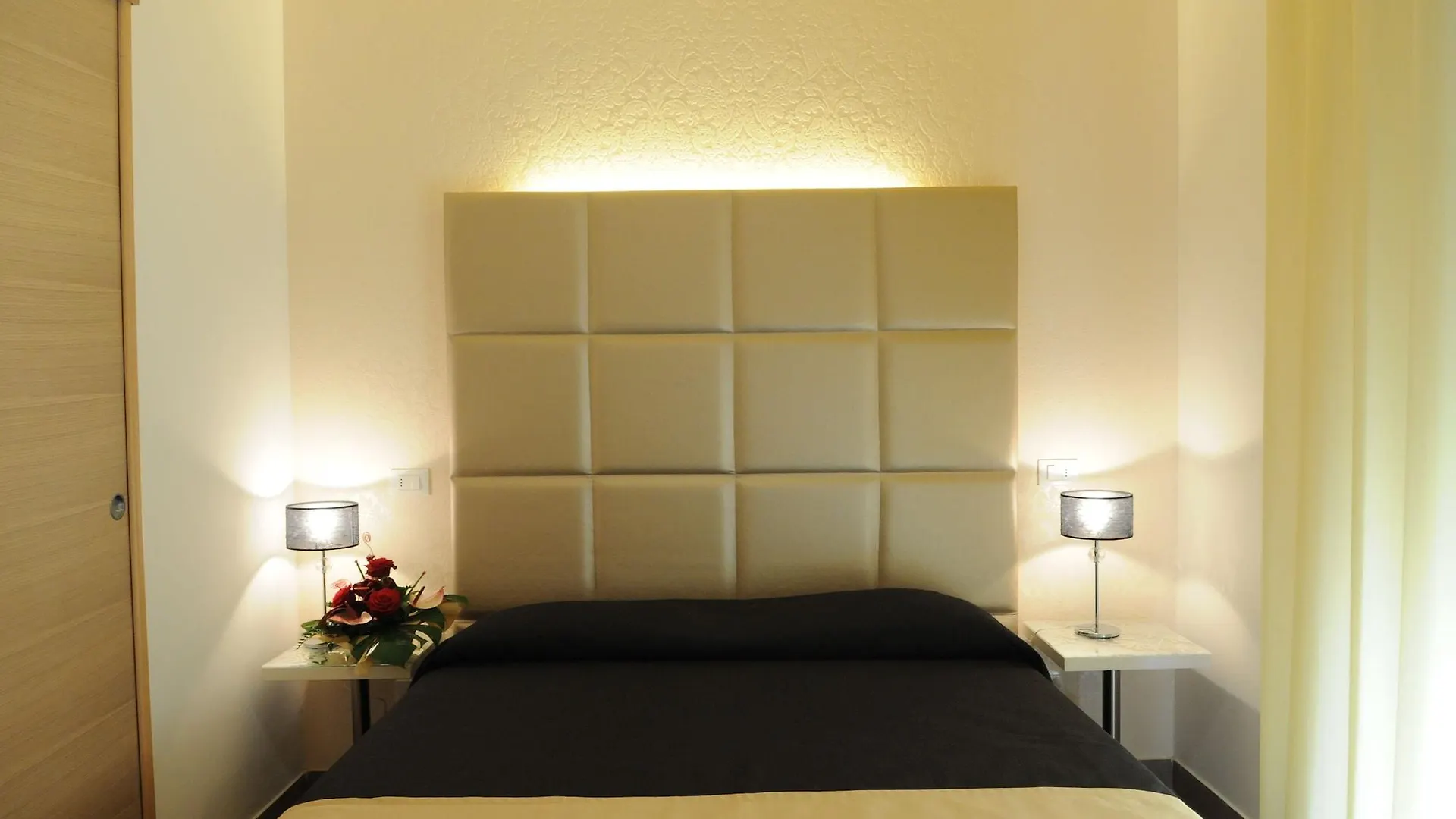 Hotel Villa Paola Rimini 3*,  Italië